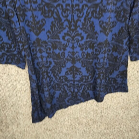 Susan Graver Top Womens Medium Blue Liquid Knit Printed Assymetrical Hem - Picture 5 of 7